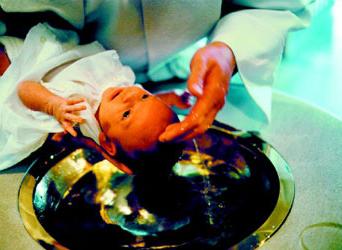 Sviatosť krstu: Pravidlá a vlastnosti obradu