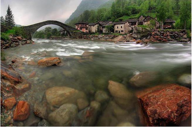 Mesto Piemonte, Taliansko: atrakcie, foto