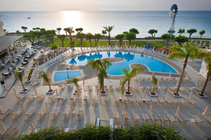pernera beach hotel 3 protaras cyprus recenzie popis