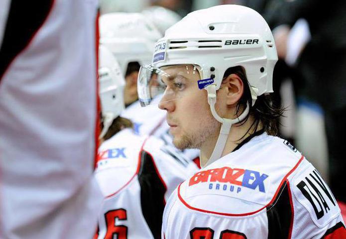 Ľadový hokejista Ilya Davydov: životopis, foto